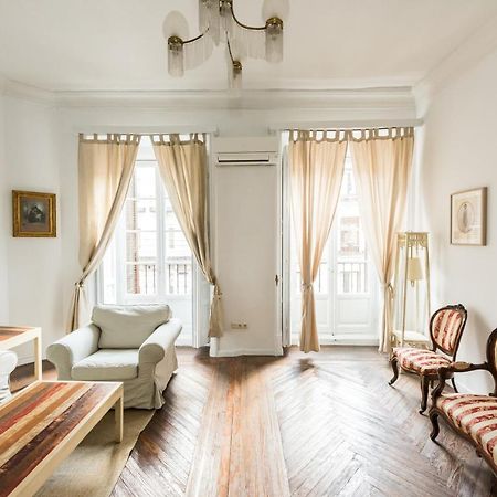 Apartamentos Madrid Centro W Esterno foto