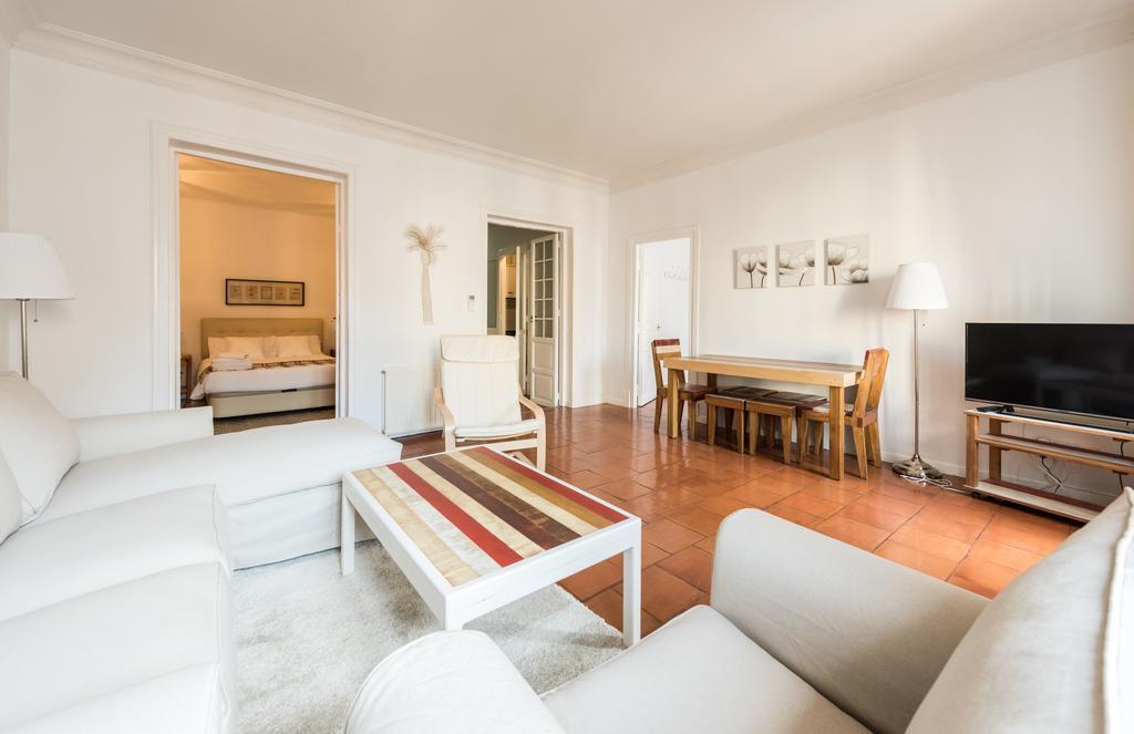 Apartamentos Madrid Centro W Esterno foto