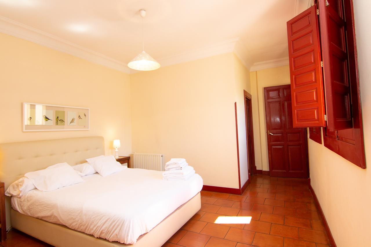 Apartamentos Madrid Centro W Esterno foto