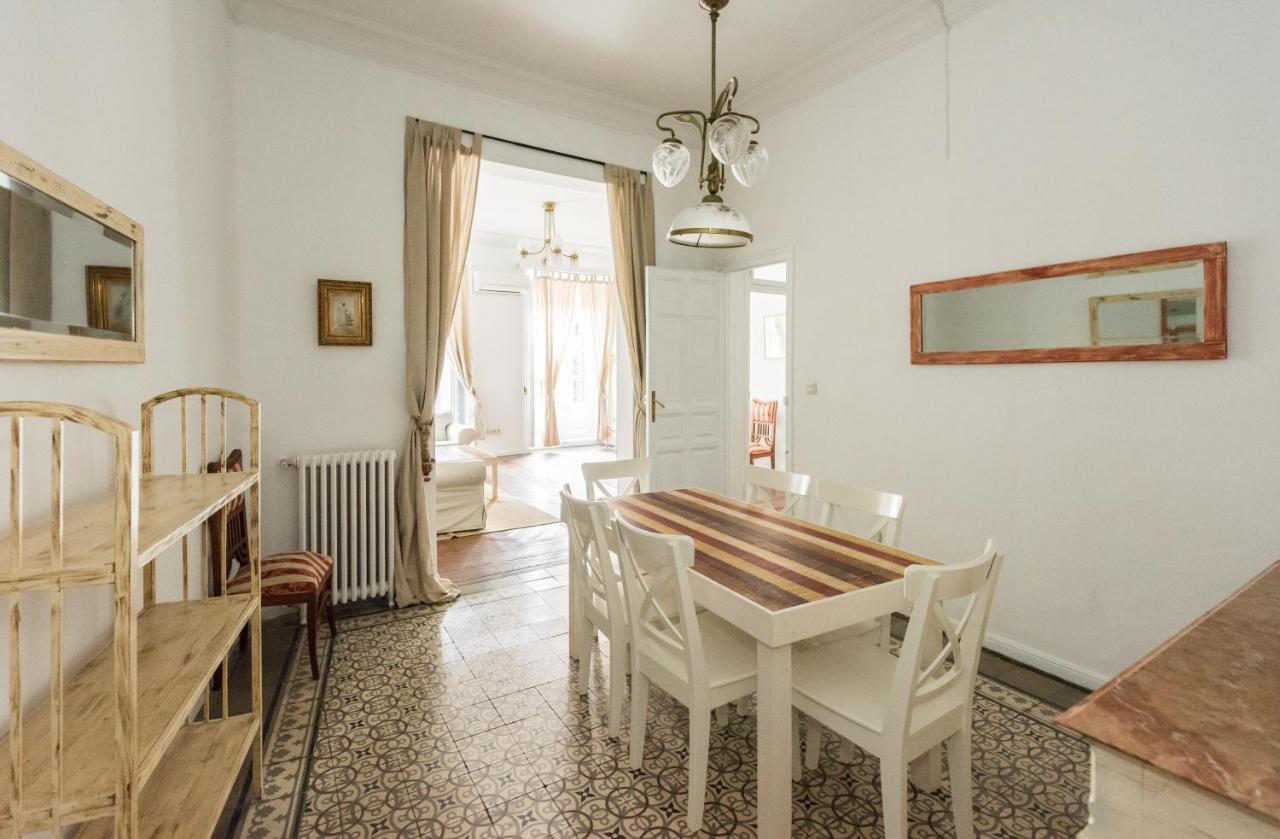 Apartamentos Madrid Centro W Esterno foto